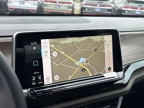 New 2026 Volkswagen Atlas SEL image 21