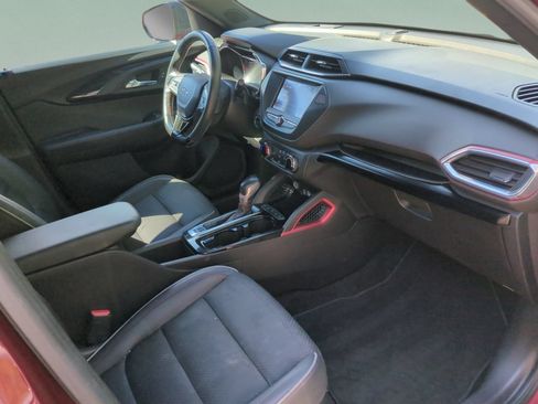 Used 2022 Chevrolet TrailBlazer RS AWD/4WD image 19