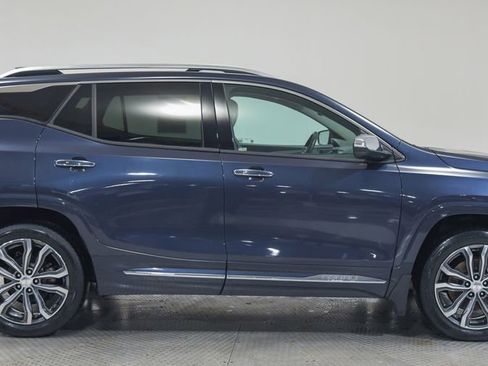Used 2018 GMC Terrain Denali w/ Advanced Safety Package AWD/4WD image 15