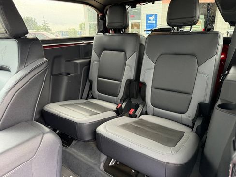Used 2024 Ford Bronco Big Bend AWD/4WD image 13
