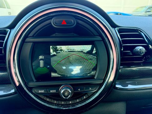 Used 2019 MINI Cooper Clubman S image 35