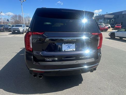 Used 2024 GMC Yukon XL Denali Ultimate AWD/4WD image 6