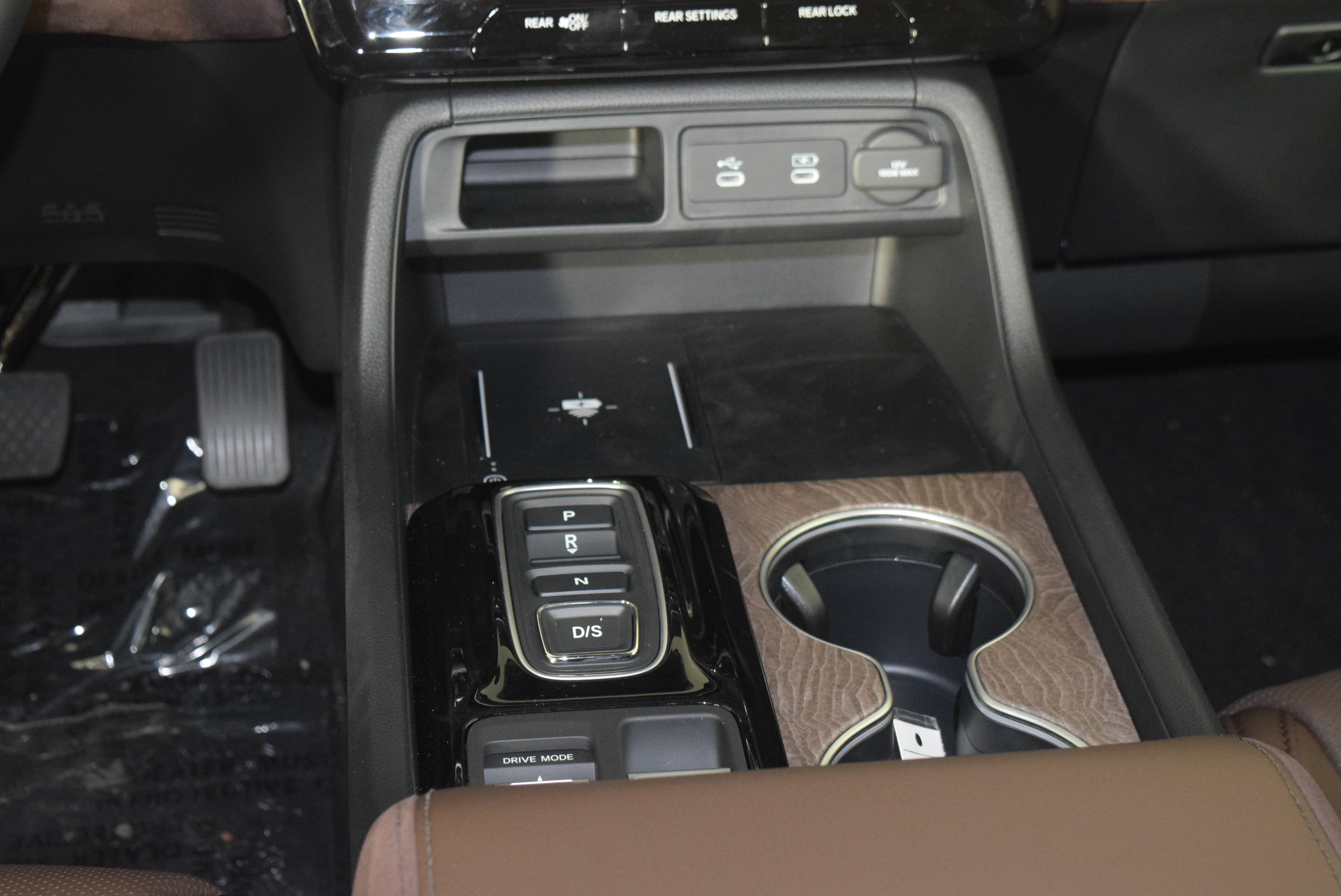 New 2026 Honda Pilot Elite image 12