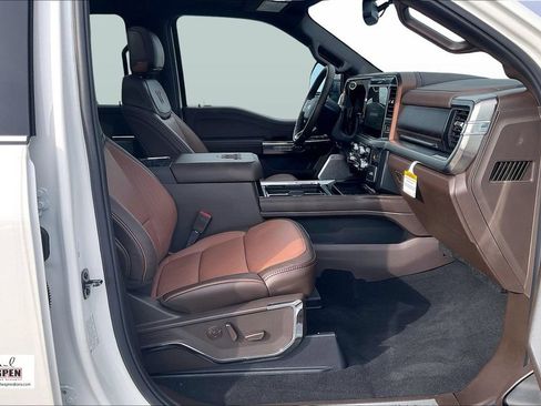 New 2026 Ford F250 King Ranch w/ Chrome Package AWD/4WD image 8