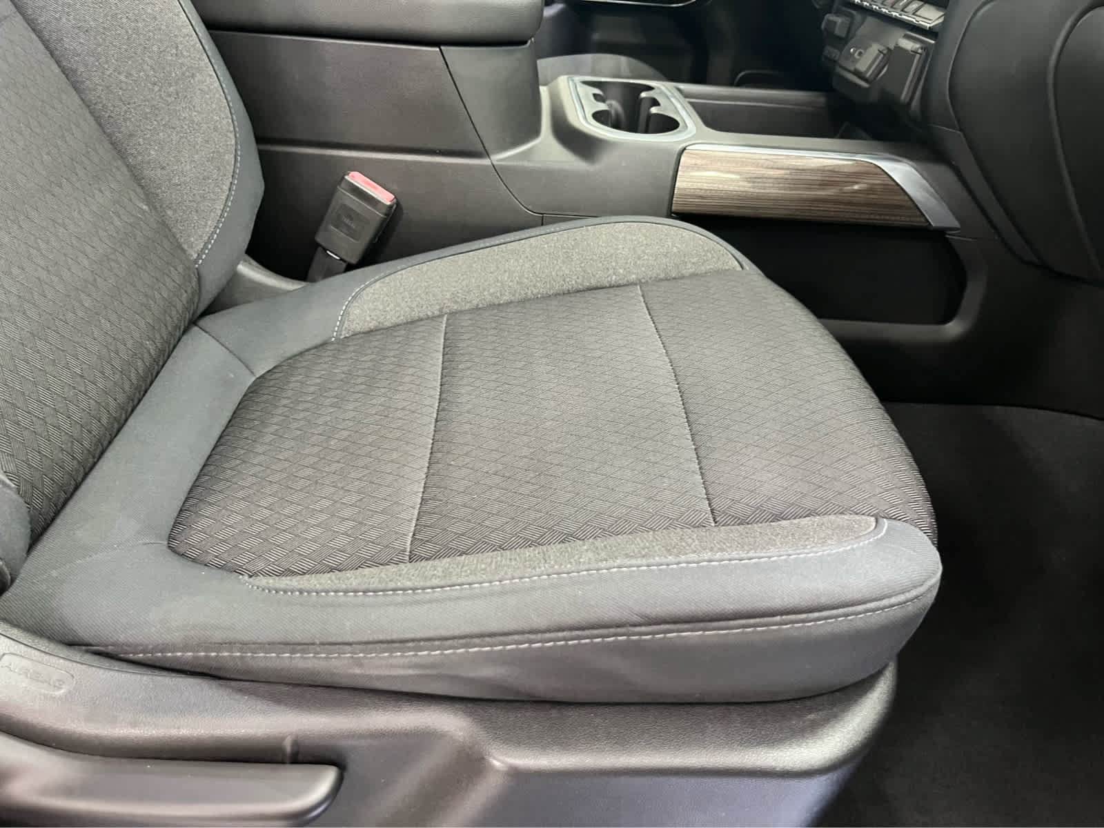 Used 2019 Chevrolet Silverado 1500 RST w/ All-Star Edition AWD/4WD image 37