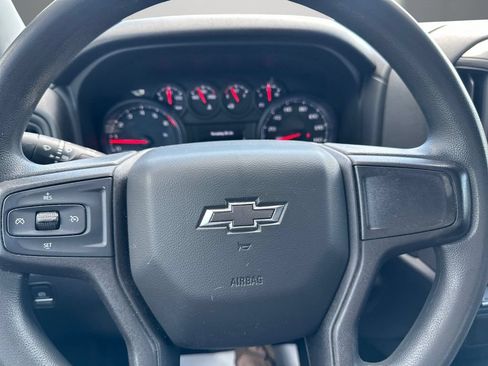 Used 2020 Chevrolet Silverado 1500 Custom Trail Boss w/ Custom Convenience Package AWD/4WD image 20