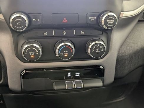 Used 2023 RAM 1500 Big Horn AWD/4WD image 20
