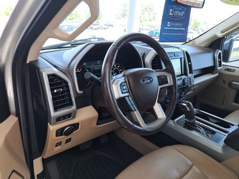 Used 2018 Ford F150 Lariat AWD/4WD image 7