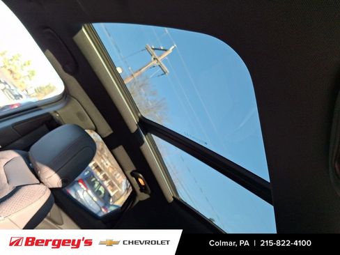 Certified 2023 Chevrolet TrailBlazer RS w/ Sun and Liftgate Package image 15