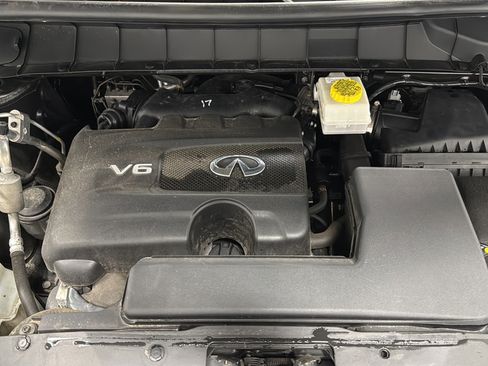 Used 2024 INFINITI QX60 Sensory w/ Vision Package AWD/4WD image 28