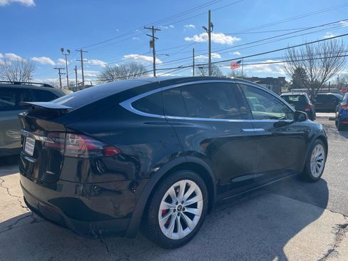 Used 2019 Tesla Model X 100D image 12