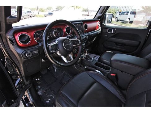 Used 2022 Jeep Gladiator Rubicon w/ Trailer Tow Package AWD/4WD image 15