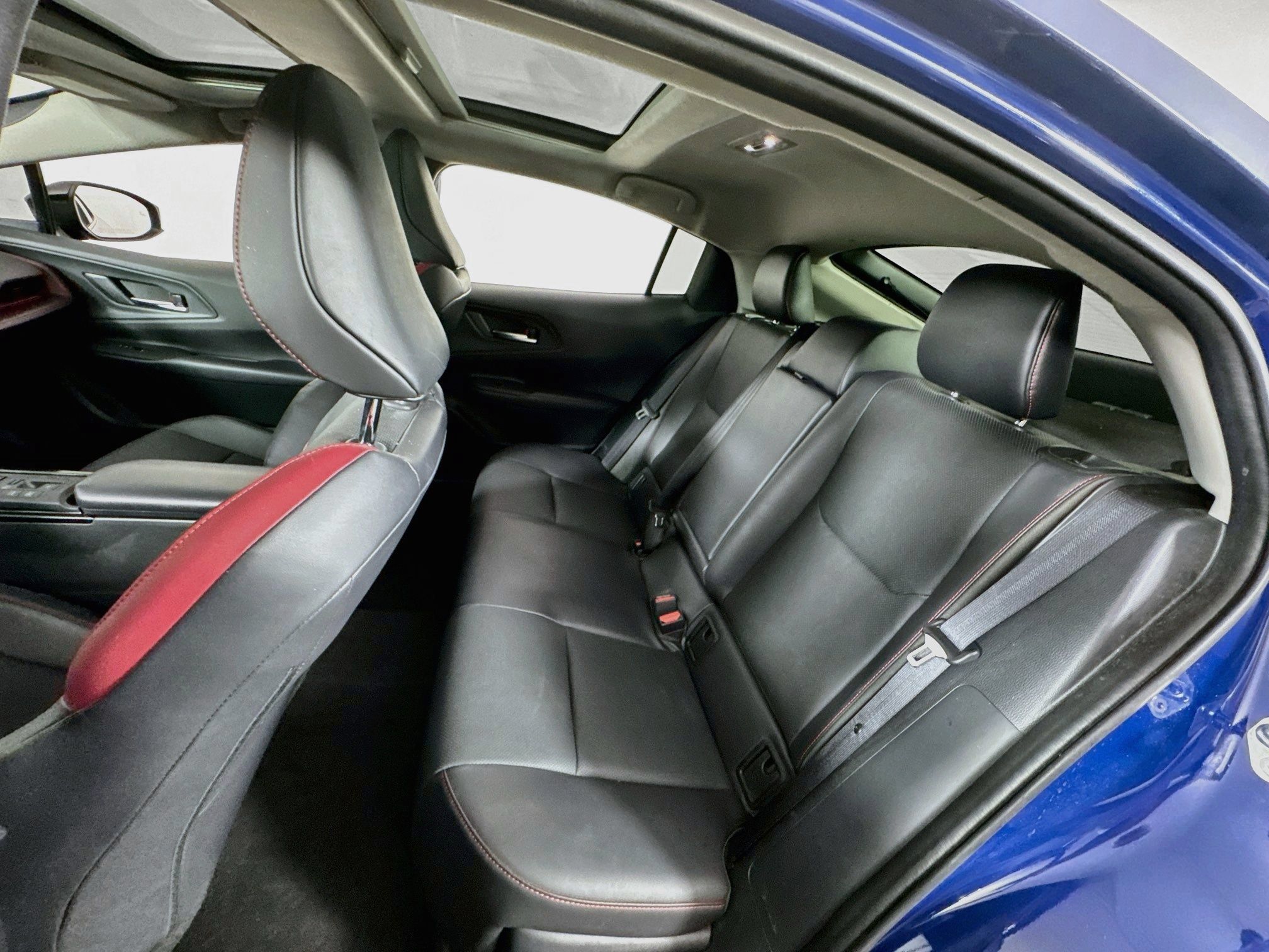 Used 2024 Toyota Prius Prime FWD image 18
