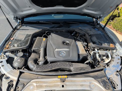 Certified 2018 Mercedes-Benz C 300 Sedan image 36