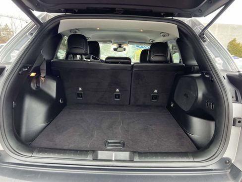 Used 2019 Jeep Cherokee Limited image 7