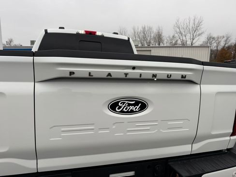Used 2024 Ford F150 Platinum w/ Equipment Group 702A High image 7