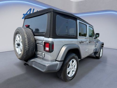 Used 2019 Jeep Wrangler Unlimited Sport S AWD/4WD image 5