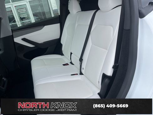 Used 2026 Tesla Model Y Long Range image 13