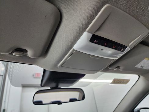 Used 2023 Nissan Sentra SV image 12