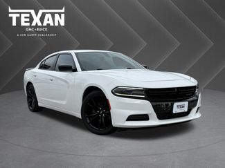 Used 2018 Dodge Charger SXT w/ Blacktop Package video 1