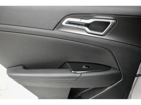 Used 2023 Kia Sportage EX FWD image 26