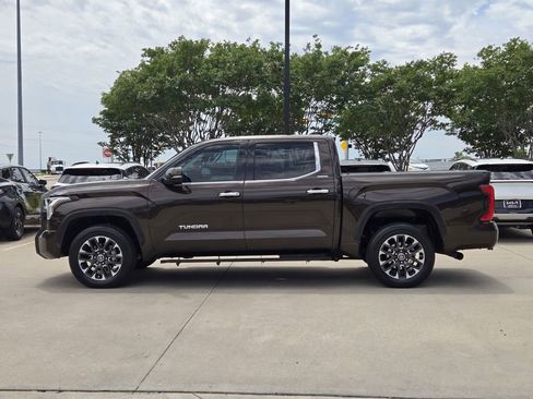 Used 2022 Toyota Tundra Limited AWD/4WD image 12