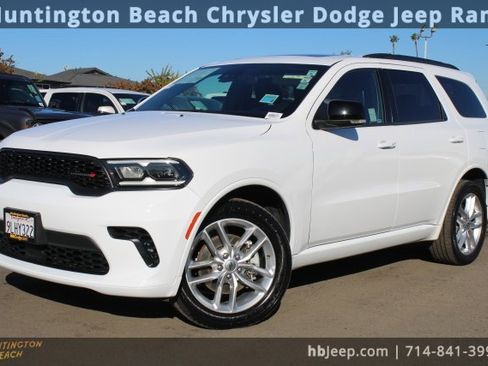 Used 2024 Dodge Durango GT image 9