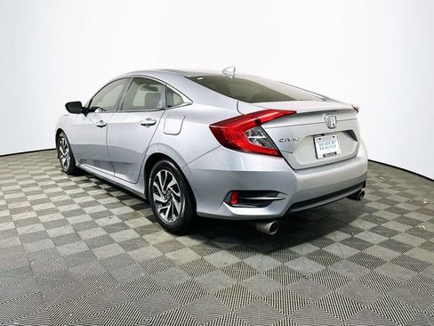 Used 2017 Honda Civic EX image 6