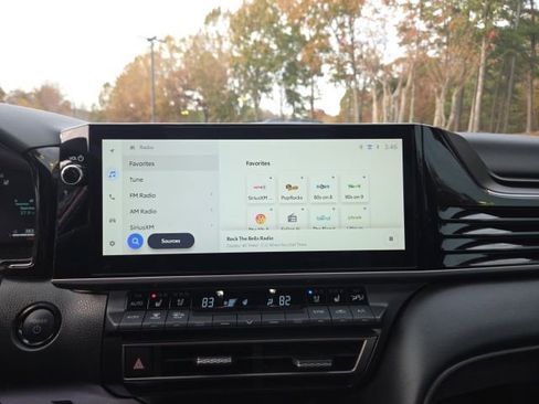 Used 2025 Toyota Camry XSE image 25