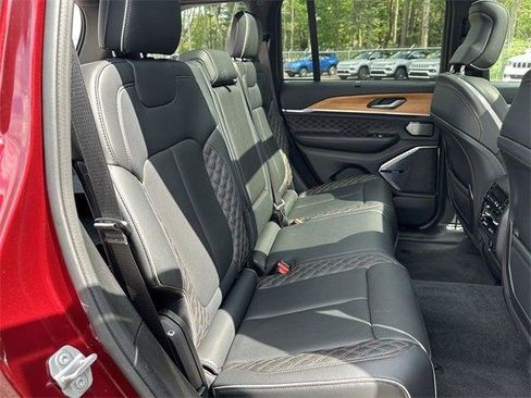 Certified 2022 Jeep Grand Cherokee Summit image 23