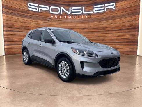 Used 2022 Ford Escape SE w/ Convenience Package image 8