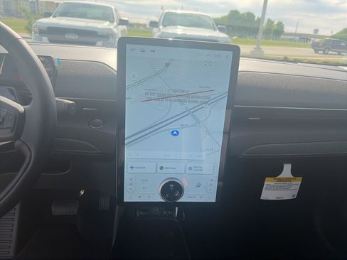 New 2025 Ford Mustang Mach-E Premium AWD/4WD image 19