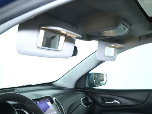 Used 2022 Chevrolet Equinox Premier AWD/4WD image 20