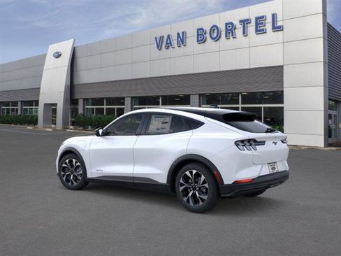 New 2025 Ford Mustang Mach-E Select w/ Interior Protection Package image 4