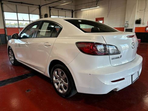 Used 2013 MAZDA MAZDA3 i Sport image 9