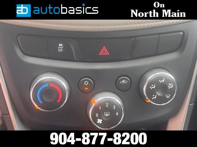 Used 2017 Chevrolet Trax LS FWD image 29