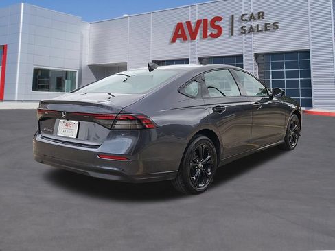 Used 2025 Honda Accord SE image 6