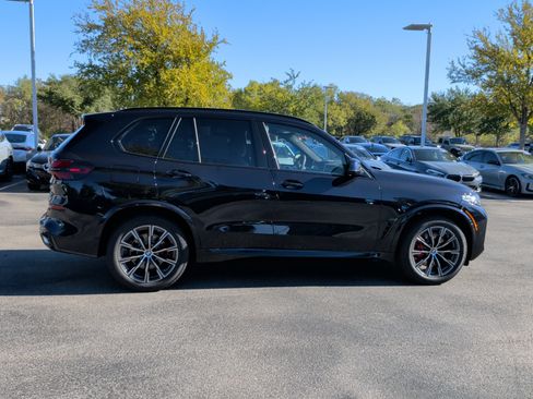 Used 2026 BMW X5 xDrive40i w/ M Sport Package AWD/4WD image 9