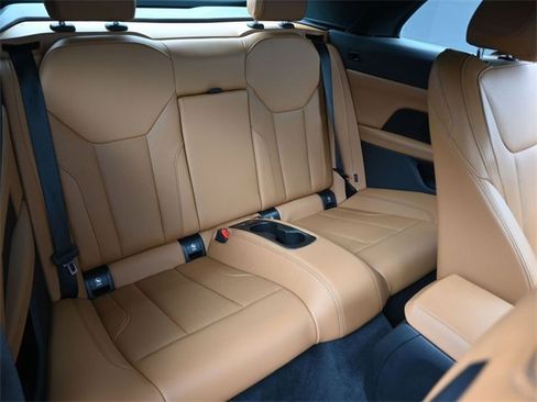 Used 2023 BMW 430i xDrive Convertible w/ M Sport Package image 29