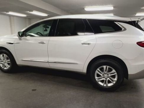 Certified 2021 Buick Enclave Essence w/ Sound and Sites Package image 6