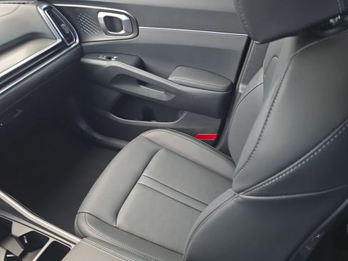 New 2026 Kia Sorento EX FWD image 16