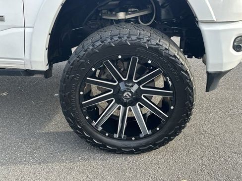 Used 2020 RAM 1500 Limited image 16