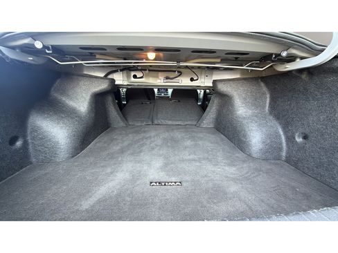 Certified 2024 Nissan Altima 2.5 S FWD image 13
