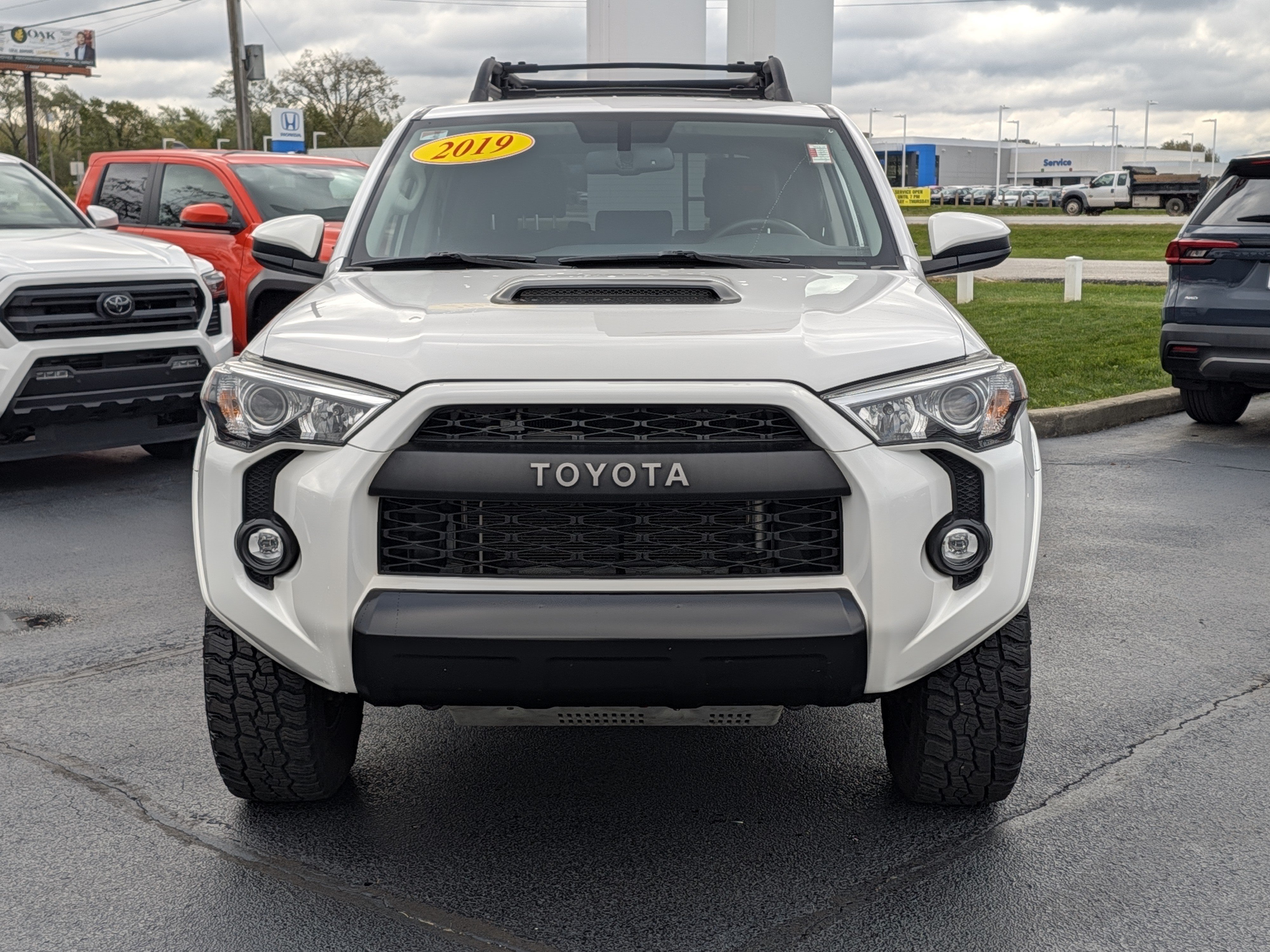 Used 2019 Toyota 4Runner TRD Pro AWD/4WD image 2
