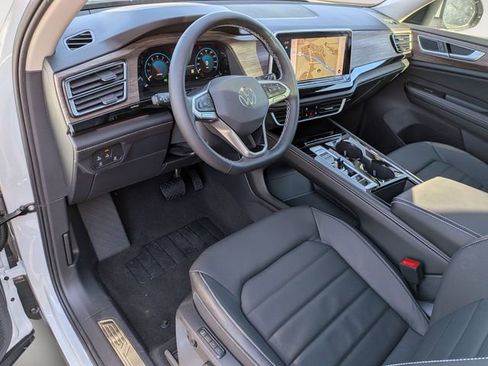 New 2026 Volkswagen Atlas SEL image 11