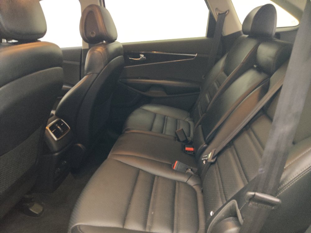 Used 2016 Kia Sorento EX AWD/4WD image 18