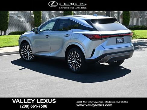 Used 2023 Lexus RX 350 Premium Plus w/ Accessory Package (Z1) FWD image 4