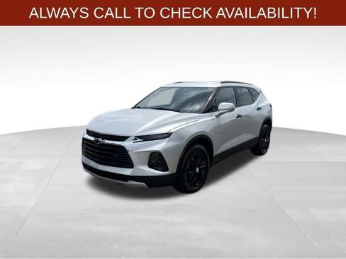 Used 2020 Chevrolet Blazer LT FWD image 3