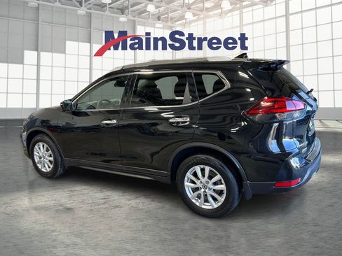 Used 2020 Nissan Rogue S w/ Special Edition Package image 3
