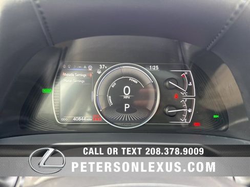 Used 2019 Lexus ES 300h 300h image 25